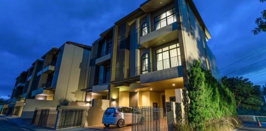 Townhouse in Hua Hin, Thailand 3 bedrooms № 133035