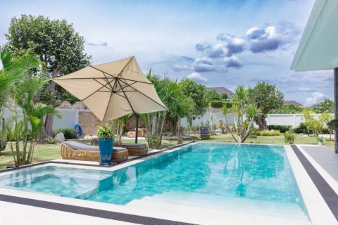 Вилла в Хуа Хине, Таиланд с 3 спальнями  № 133039 - фото 5