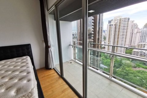 Condo in Bangkok, Thailand, 3 bedrooms  № 85856 - photo 7