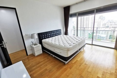 Condo in Bangkok, Thailand, 3 bedrooms  № 85856 - photo 6