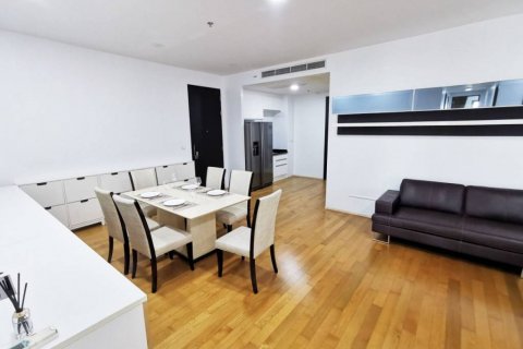 Condo in Bangkok, Thailand, 3 bedrooms  № 85856 - photo 2