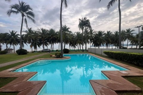 Вилла в Сам Рой Йоте, Таиланд с 5 спальнями  № 116100 - фото 7