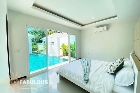 Villa in Rawai, Thailand 3 bedrooms № 124351 - photo 5