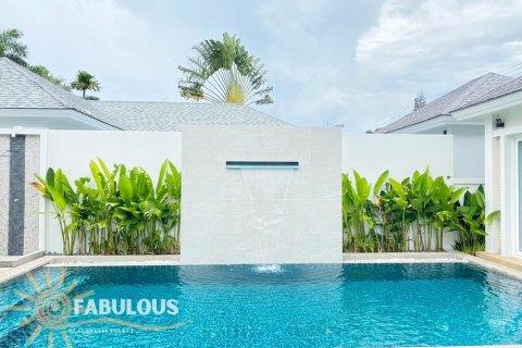 Villa in Rawai, Thailand 3 bedrooms № 124351 - photo 8