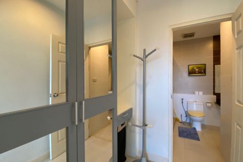 Condo à Chiang Mai, Thaïlande, 2 chambres  № 83058 - photo 22