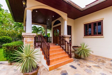 House in Cha-am, Thailand 4 bedrooms № 101006 - photo 7