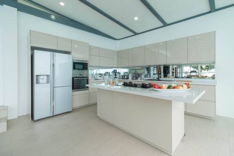 Вилла в Самуи, Таиланд с 5 спальнями  № 86701 - фото 9