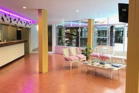 Hôtel à Pattaya, Thaïlande 2500 m2 № 86704 - photo 2