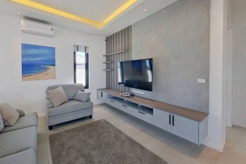 Вилла в Хуа Хине, Таиланд с 4 спальнями  № 144410 - фото 4