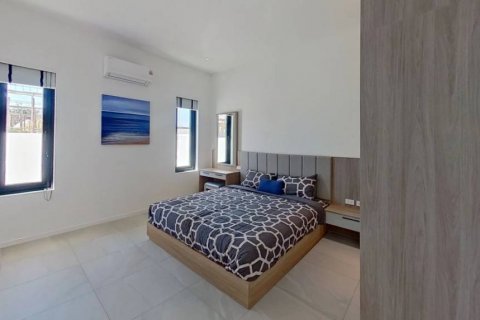 Villa in Hua Hin, Thailand 4 bedrooms № 144412 - photo 10