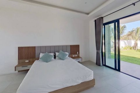 Villa in Hua Hin, Thailand 4 bedrooms № 144412 - photo 9