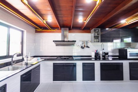 Maison à Pran Buri, Thaïlande 3 chambres № 144413 - photo 7