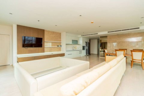 Кондоминиум с 3 спальнями в Бангкоке, Таиланд № 144409 - фото 5