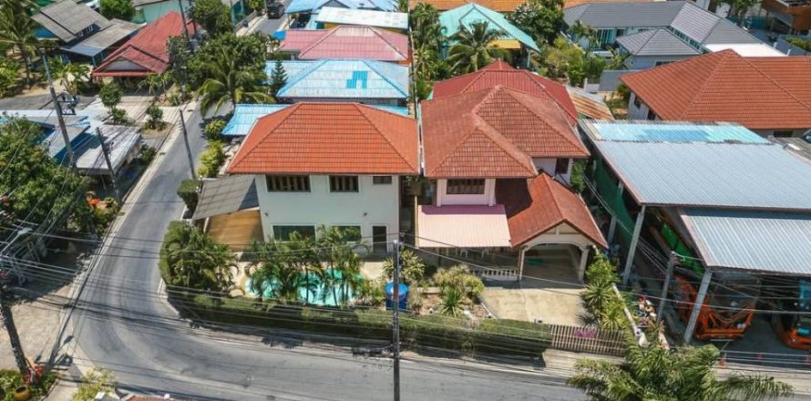 Дом в Раваи, Таиланд с 5 спальнями  № 144414