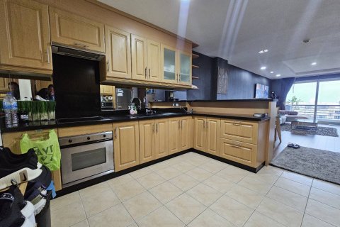 Condo in Pattaya, Thailand, 2 bedrooms  № 123564 - photo 5