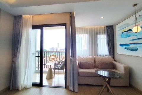 Condo in Pattaya, Thailand, 1 bedroom  № 123566 - photo 2
