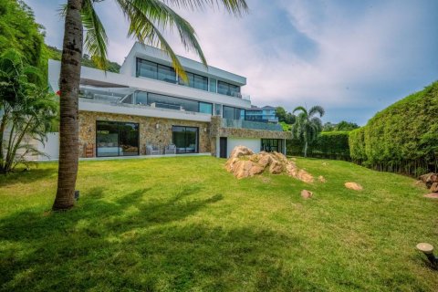 Вилла в Самуи, Таиланд с 6 спальнями № 132798 - фото 1