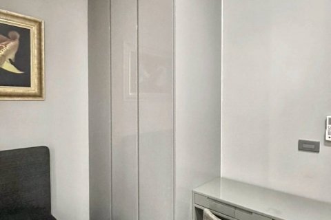 Кондоминиум с 2 спальнями в Бангкоке, Таиланд № 115772 - фото 7