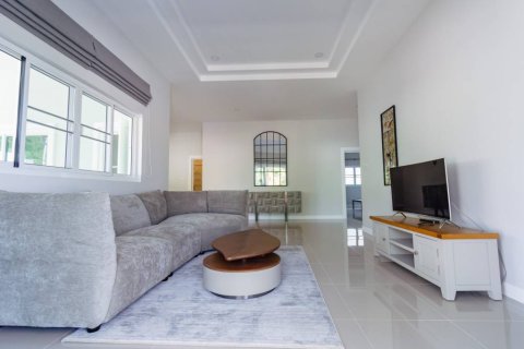 Вилла в Хуа Хине, Таиланд с 3 спальнями  № 132667 - фото 9