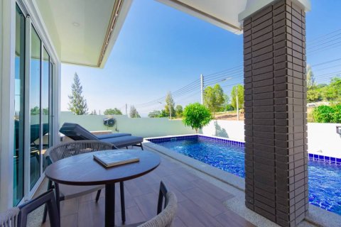 Вилла в Хуа Хине, Таиланд с 3 спальнями  № 132667 - фото 5