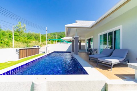 Вилла в Хуа Хине, Таиланд с 3 спальнями  № 132667 - фото 1