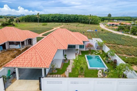 Дом в Хуа Хине, Таиланд с 3 спальнями  № 126028 - фото 3