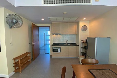 Condo in Hua Hin, Thailand, 2 bedrooms  № 125351 - photo 5