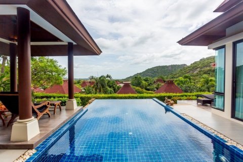 House in Hua Hin, Thailand 3 bedrooms № 125352 - photo 3
