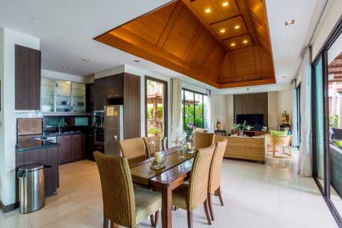 House in Hua Hin, Thailand 3 bedrooms № 125352 - photo 9