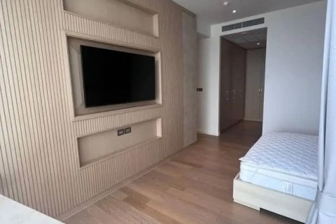 Кондоминиум с 4 спальнями в Кхлонг Сане, Бангкок, Таиланд № 124042 - фото 11