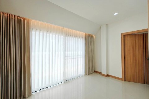 Вилла в Банг Ламунге, Таиланд с 4 спальнями  № 124045 - фото 16