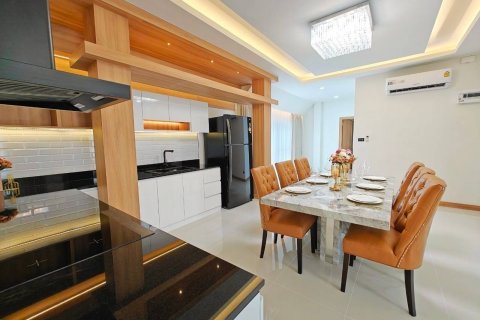 Вилла в Банг Ламунге, Таиланд с 4 спальнями  № 124045 - фото 17