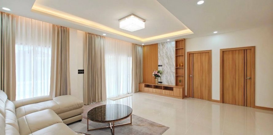 Вилла в Банг Ламунге, Таиланд с 4 спальнями  № 124045