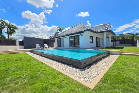 Вилла в Банг Ламунге, Таиланд с 4 спальнями  № 124045 - фото 11