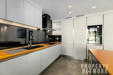 Кондоминиум с 4 спальнями в Клонг Тоэй, Бангкок, Таиланд № 124040 - фото 3