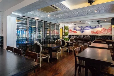 Propriété commerciale à Kata, Thaïlande 319 m2 № 131083 - photo 5