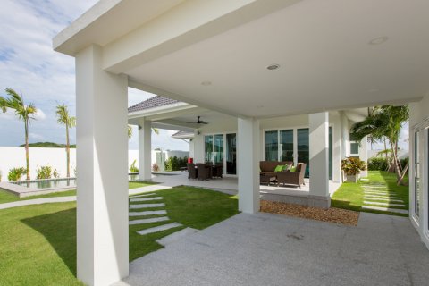 House in Hua Hin, Thailand 3 bedrooms № 125299 - photo 6