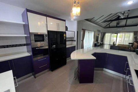 Maison à Pattaya, Thaïlande 5 chambres № 105021 - photo 6