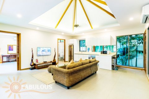 Вилла в Раваи, Таиланд с 4 спальнями  № 124305 - фото 5