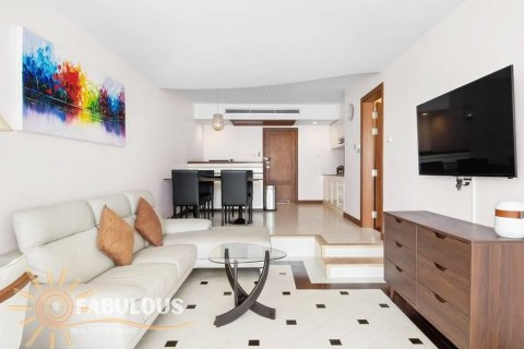 Condo in Patong, Thailand, 1 bedroom  № 124304 - photo 3