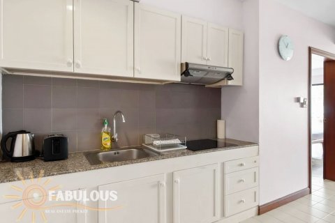 Condo in Patong, Thailand, 1 bedroom  № 124304 - photo 12