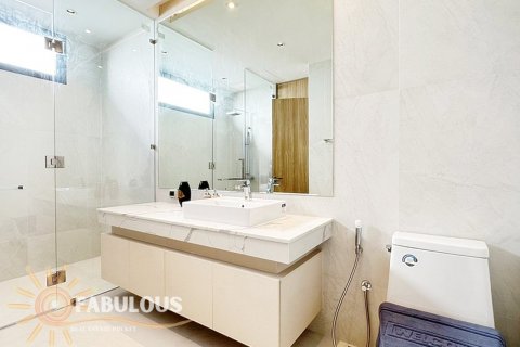 Вилла в Чалонге, Таиланд с 3 спальнями  № 124302 - фото 8