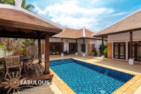 Villa à Phuket, Thaïlande 4 chambres № 124306 - photo 1