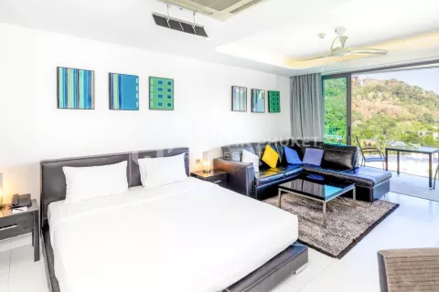 Condo in Patong, Thailand, 1 bedroom  № 130921 - photo 3