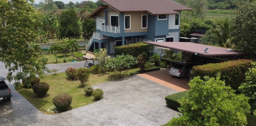 Duplex in Chiang Rai, Thailand 2 bedrooms № 101884