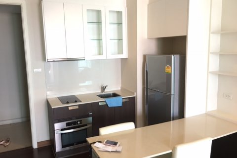 Condo in Bangkok, Thailand, 1 bedroom  № 144186 - photo 1