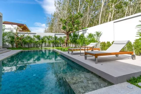 House in Phuket, Thailand 3 bedrooms № 131077 - photo 22