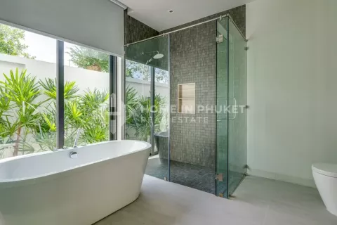 House in Phuket, Thailand 3 bedrooms № 131077 - photo 13