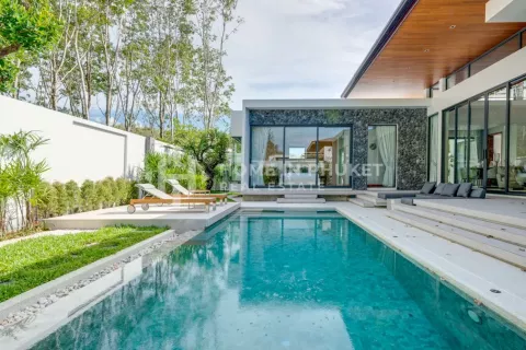 House in Phuket, Thailand 3 bedrooms № 131077 - photo 2