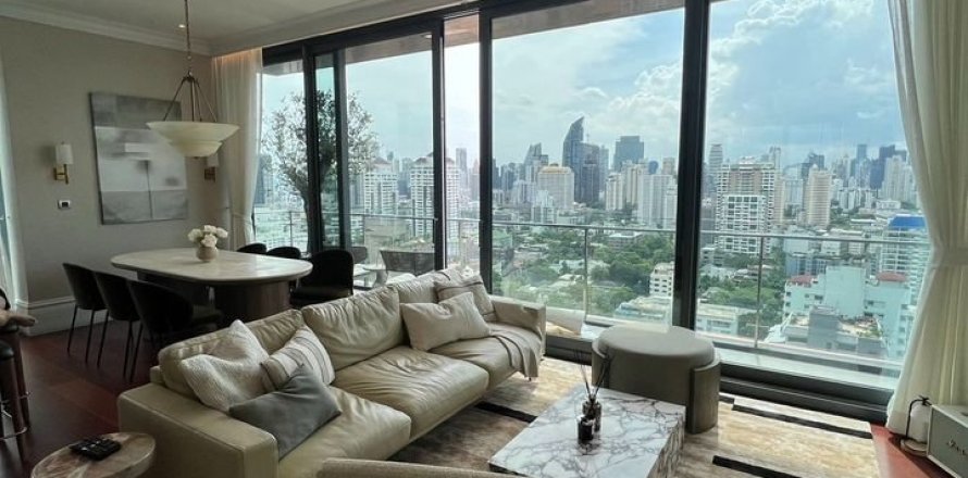 Condo in Watthana, Bangkok, Thailand, 3 bedrooms № 123928